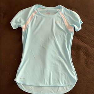 Women’s Nike shirt